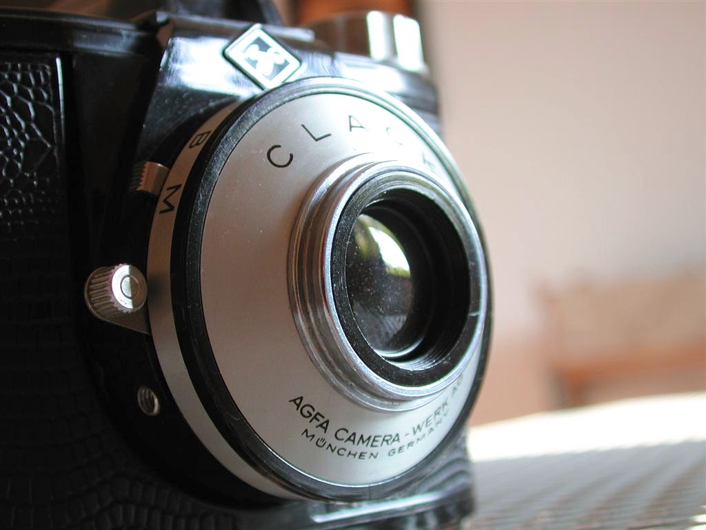 OLYMPUS TOUGH TG-4